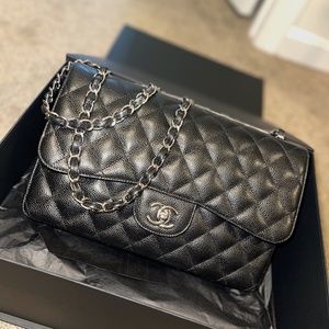 SOLD-Chanel hand cross body bag